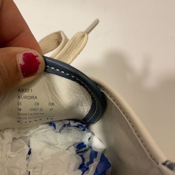 Coach Aurora Leather Sneaker - Picture 5 of 7